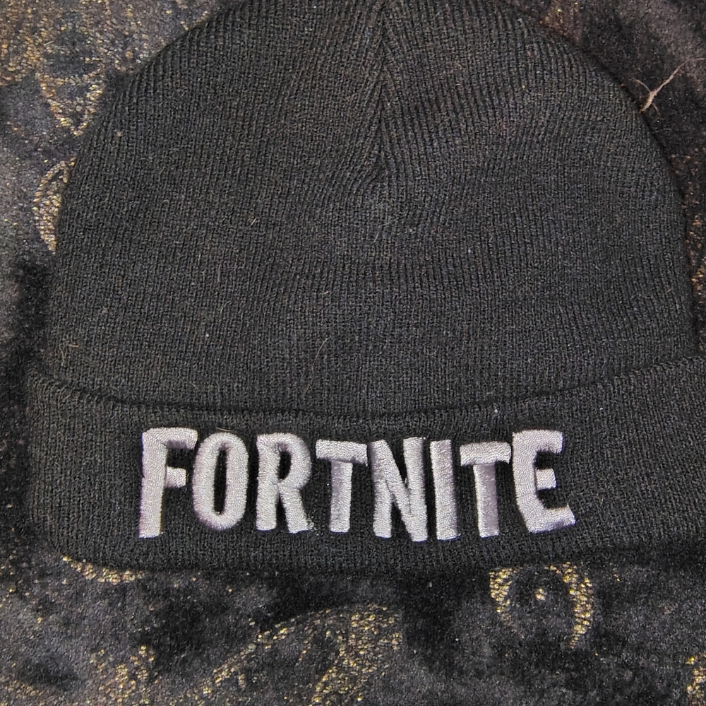 MAD Engine Black Fortnite Kids Beanie